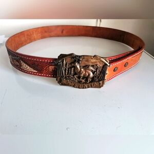Vintage Bowhunting  Bucklet Belt